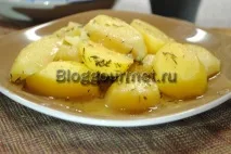 Як готувати тушковану картоплю картопля