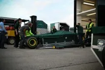 Як перевозять десятки тонн техніки у Формулі-1 - Автоманія перевозять