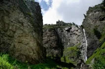 шинок водопади