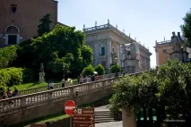 Капітолійський пагорб Капітолійська