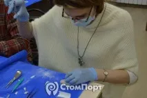 Курс з видалення зубів з майстер-класом для хірургів-початківців зубів