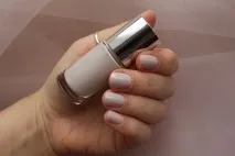 Лак для нігтів Clinique - Concrete Jungle - SKLVA Perfumes jungle