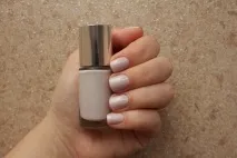 Лак для нігтів Clinique - Concrete Jungle - SKLVA Perfumes concrete