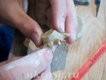 Ліпимо з глини веселого дідуся Чурилу та їжака веселого