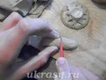 Ліпимо з глини веселого дідуся Чурилу та їжака веселого