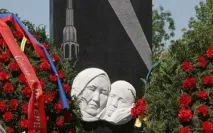 Мати 150 дітей» подвиг киргизької дівчини, яка рятувала дітей блокадного Ленінграда дітей