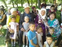 Мати 150 дітей» подвиг киргизької дівчини, яка рятувала дітей блокадного Ленінграда киргизької
