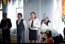 Науриз за колючим дротом дротом