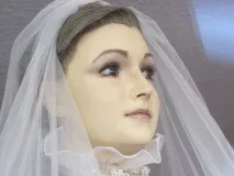 сватбени рокли