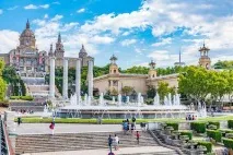 Співаючі фонтани Барселони обов’язково до відвідування фонтани