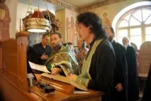 Прихожани Успенського побували в монастирі на острові українці - Храм Успіння Божої Матері г прихожани
