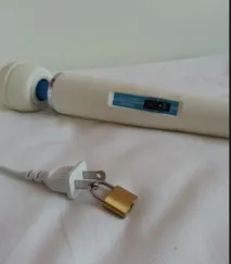 Застосування - Той - Вібромасажер - Hitachi Magic Wand з тих самих Фільмів; ) wand