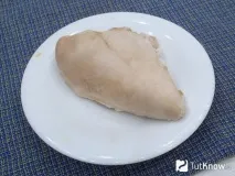 Листковий салат з курки та буряків святкова страва курки