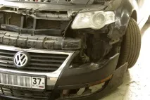 Установка оптики на Пассат б6 у 7 майстерні установка