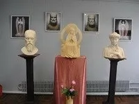 Виставка скульптур Олексія Леонова, Агнівісті олексія