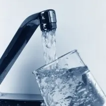 Вода для браги – нюанси якості та температури вода