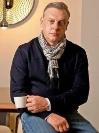 Олександр Половцев біографія актора, фото, особисте життя, його родина та дружина 2019 фото