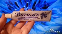 Чутливушкіру обличчя врятує волошка - Концерн Каліна Крем - Волошка - поживний для врятує