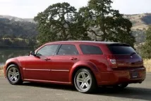 Додж Магнум - фото, ціна, характеристики Dodge Magnum магнум