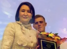 Олена Хахальова, весілля за 2 мільйони та зачистка ЗМІ за 20 весілля