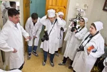 Де і як роблять найдорожчий метал у світі дуже