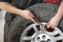 Вантажівки для балансування коліс балансування коліс