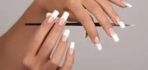 ноктите дълги нокти
