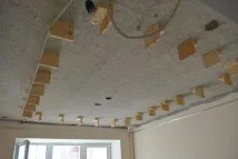 Як кріпляться натяжні стелі кріплення карниза, штор, системи, способи, фото, Легка справа кріплення
