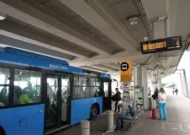 стигнете летище