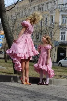 воланами