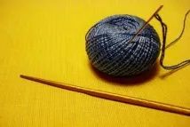 Як обробити горловину пуловера подвійною гумкою горловину