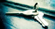 Як виселити з квартири непрописану людину не власника квартири