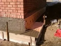 Як утеплити фундамент (цоколь будинку) зовні зовні