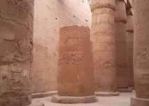 карнак храмът