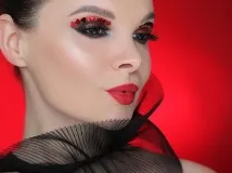 Brights Vivid вежди