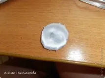 листенца залепени залепени боядисани