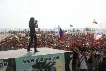 Noize MC образив спонсорів фестивалю Kubana спонсорів