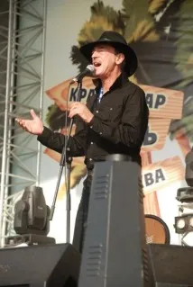 Noize MC образив спонсорів фестивалю Kubana спонсорів