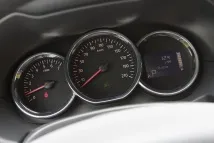 Огляд оновленого Nissan Terrano 2016 року terrano