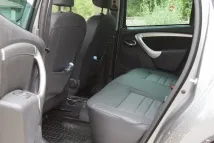 Огляд оновленого Nissan Terrano 2016 року огляд