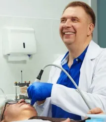 Про клініку, Ордовський та колеги клініку