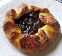 Пироги з повидлом із дріжджового тіста. його
