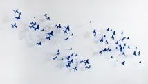 пеперуди рециклирани материали