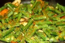 Рецепт Стручкова квасоля з курячою грудкою, легка та смачна страва квасоля