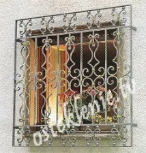 отвора прозореца прозорци
