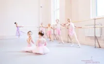 танц ръка