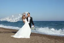 Весільне агентство та весілля за кордоном кордоном