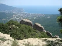 Таракташська стежка в Ялті стежка