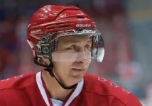 голове голове