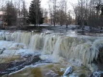 Близо водопада кийла